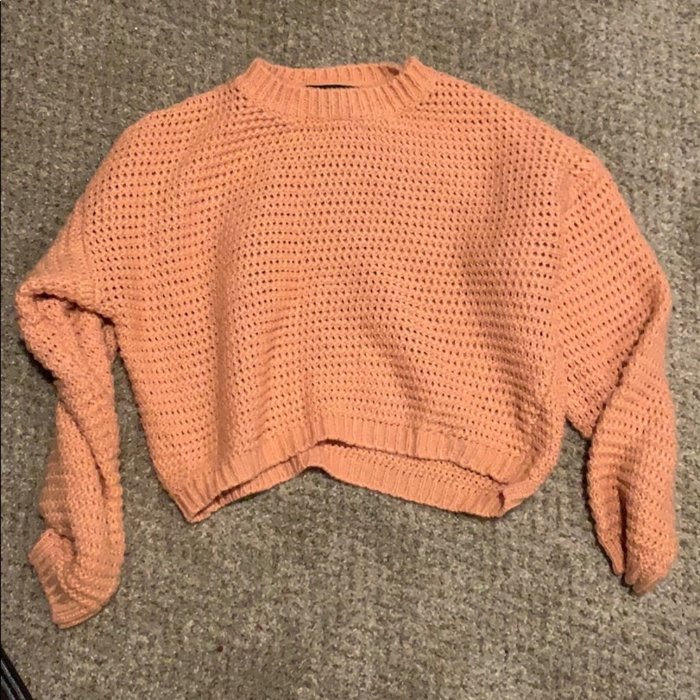Crop top sweater